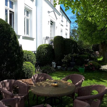 Altes Bauernhaus Im Gruenen Steffenshagen エクステリア 写真